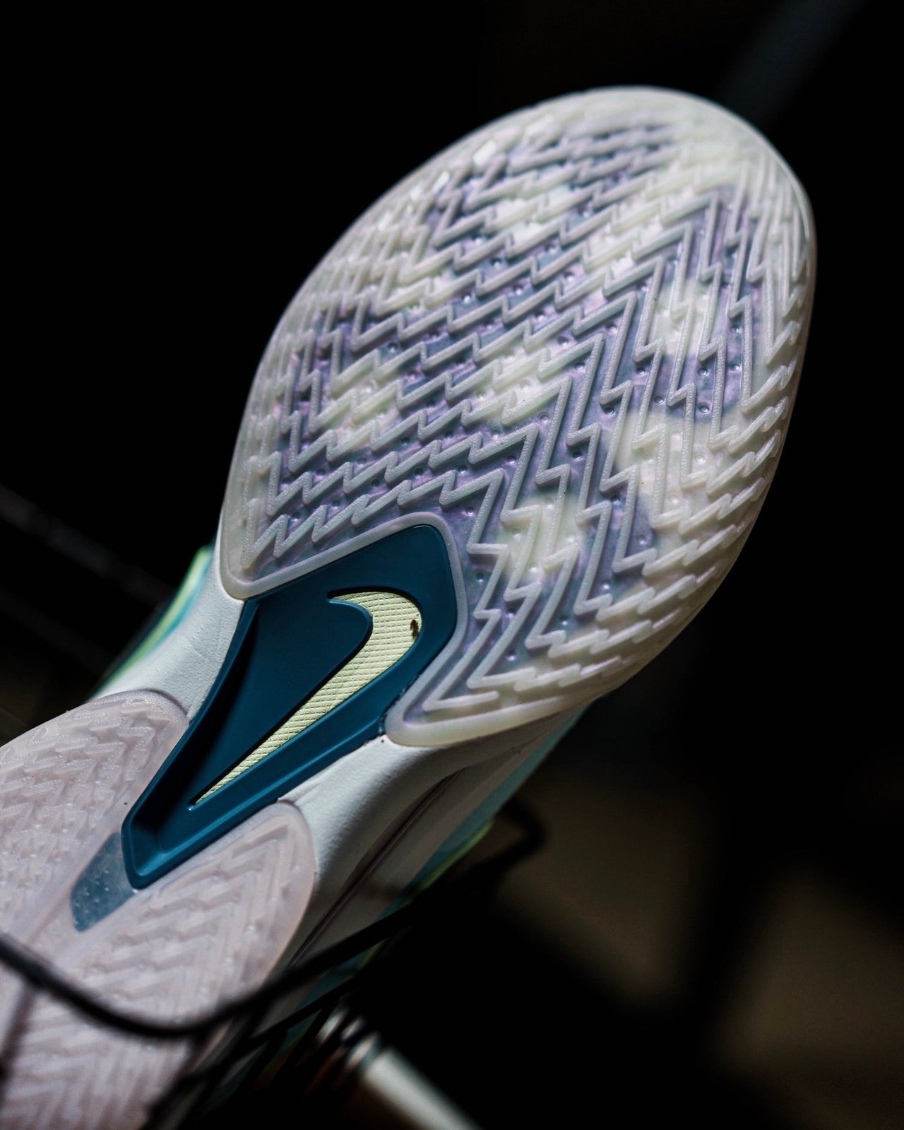 Nike Air Zoom G.T. Cut 3 "Easter" 篮球鞋 微黄绿