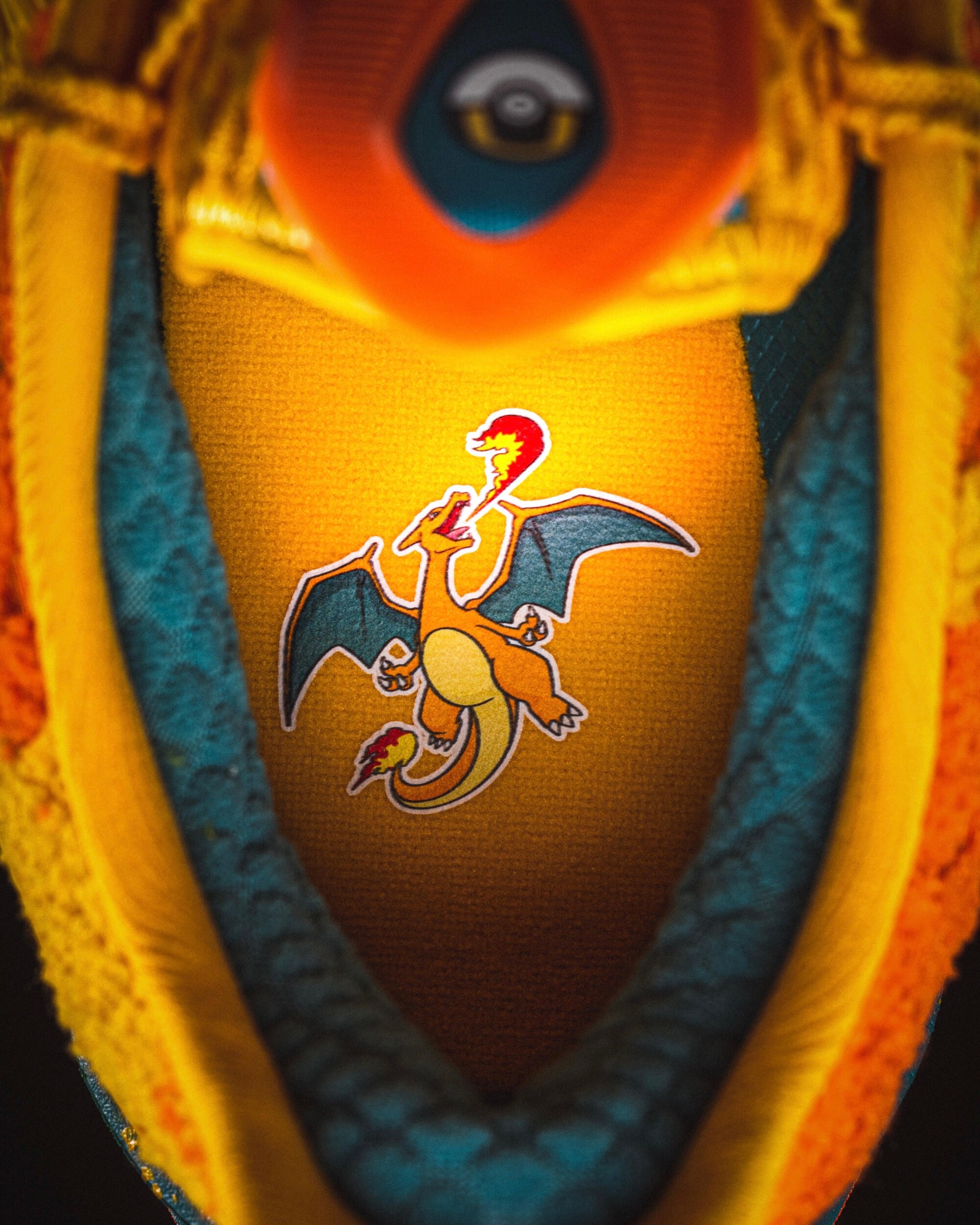 Li-Ning Sonic 13 V2 x Pokémon "Charizard" 李宁 音速13 V2 宝可梦联名 篮球鞋 喷火龙