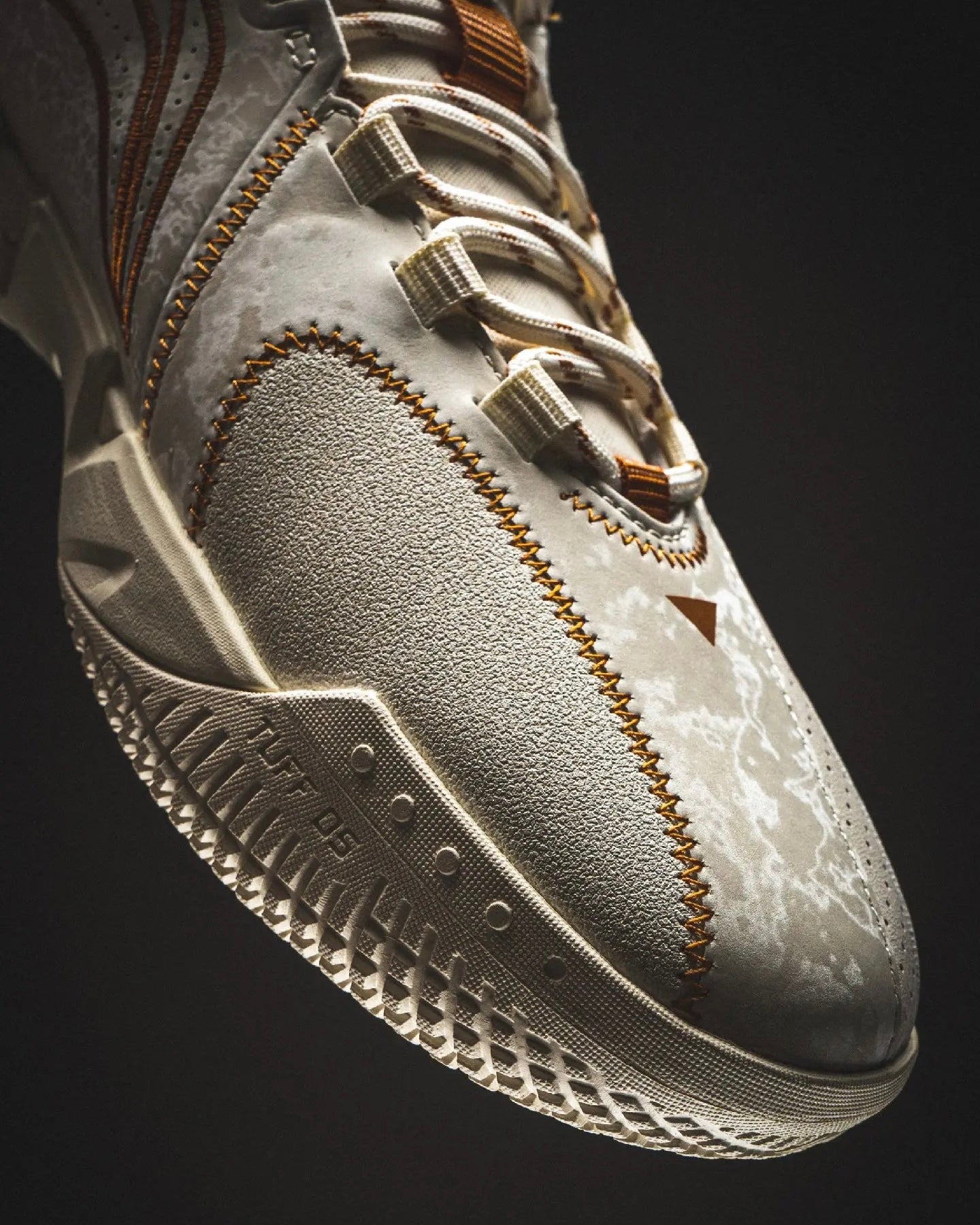 Li-Ning BadFive 4.5 "Off White" 李宁 反伍4.5 篮球鞋 米白色