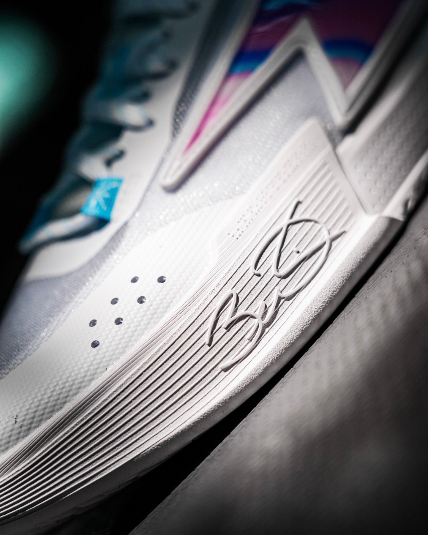 Li-Ning Wade Flash "Raz Fuego" 李宁 韦德 Generation Z 闪电之子二代 篮球鞋 标准白