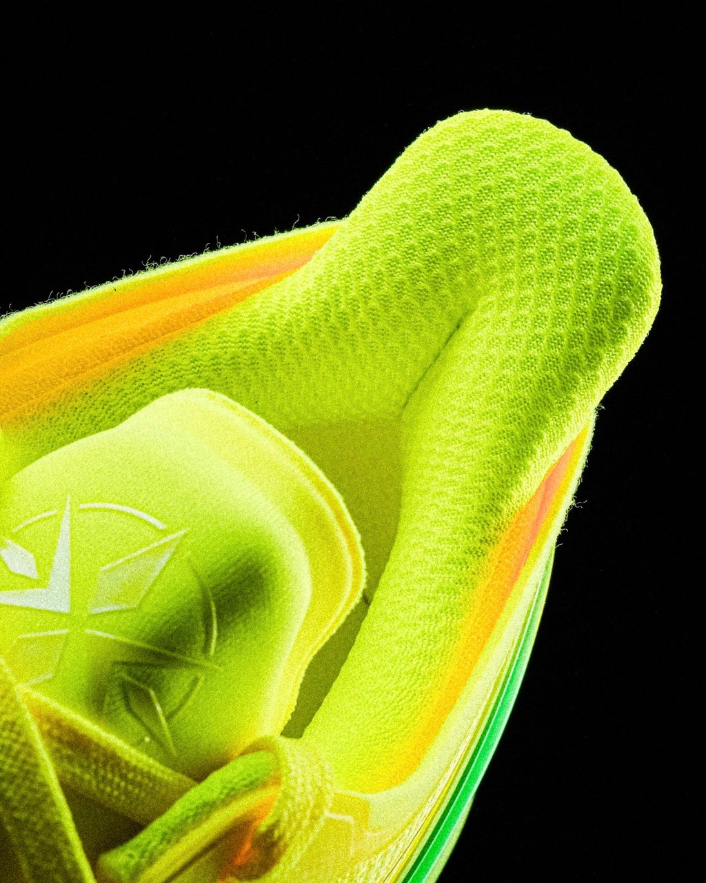 Li-Ning Liren 4 V2 "Yellow" 李宁 利刃4 V2 篮球鞋 荧光明黄