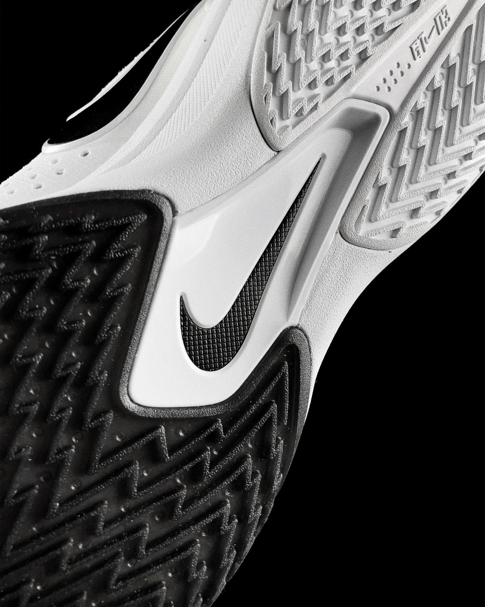 Nike Air Zoom G.T. Cut 3 "White/Black" 篮球鞋 白色/黑色