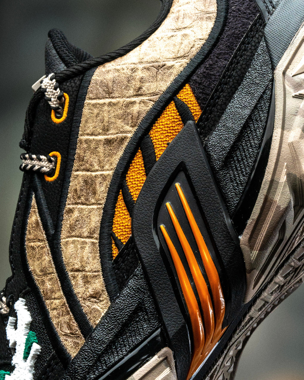 Li-Ning JieAo 3 "King Of Beasts" 李宁 桀骜3 篮球鞋 万兽之王