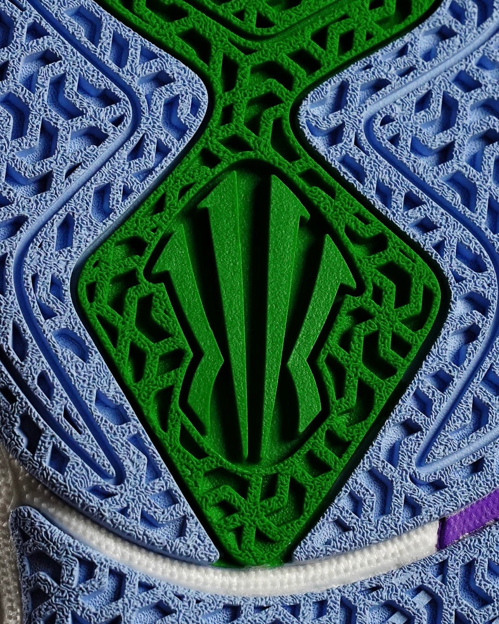 Anta x Kyrie Irving KAI 1 "Fleur De Lis" 安踏 欧文一代 篮球鞋 鸢尾花