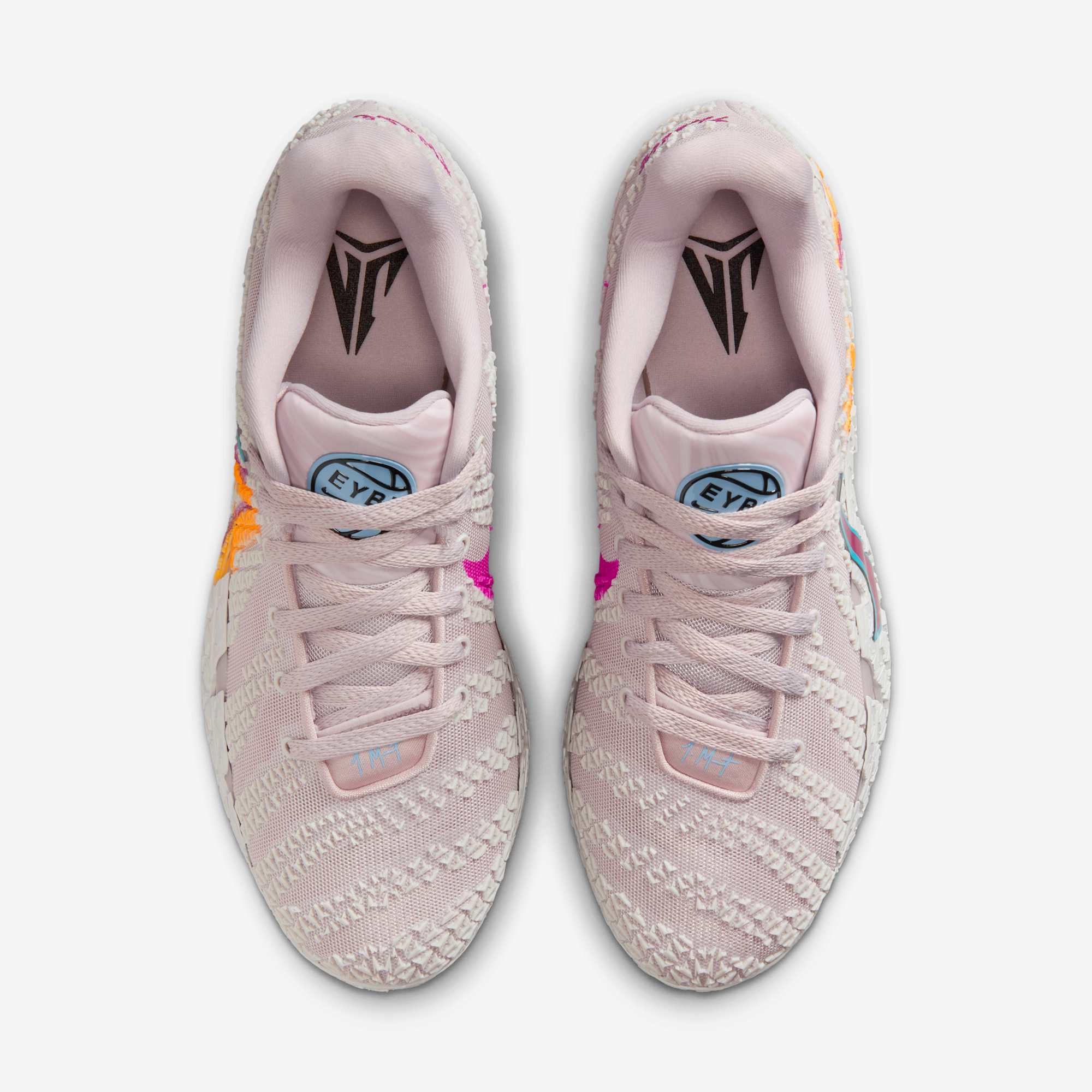 Nike JA 3 "EYBL" 莫兰特3代 篮球鞋 浅粉
