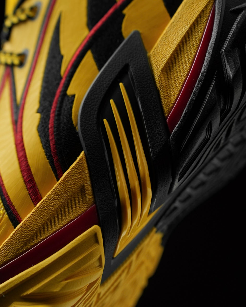 Li-Ning JieAo 3 "Tiger Claw" 李宁 桀骜3 篮球鞋 虎爪