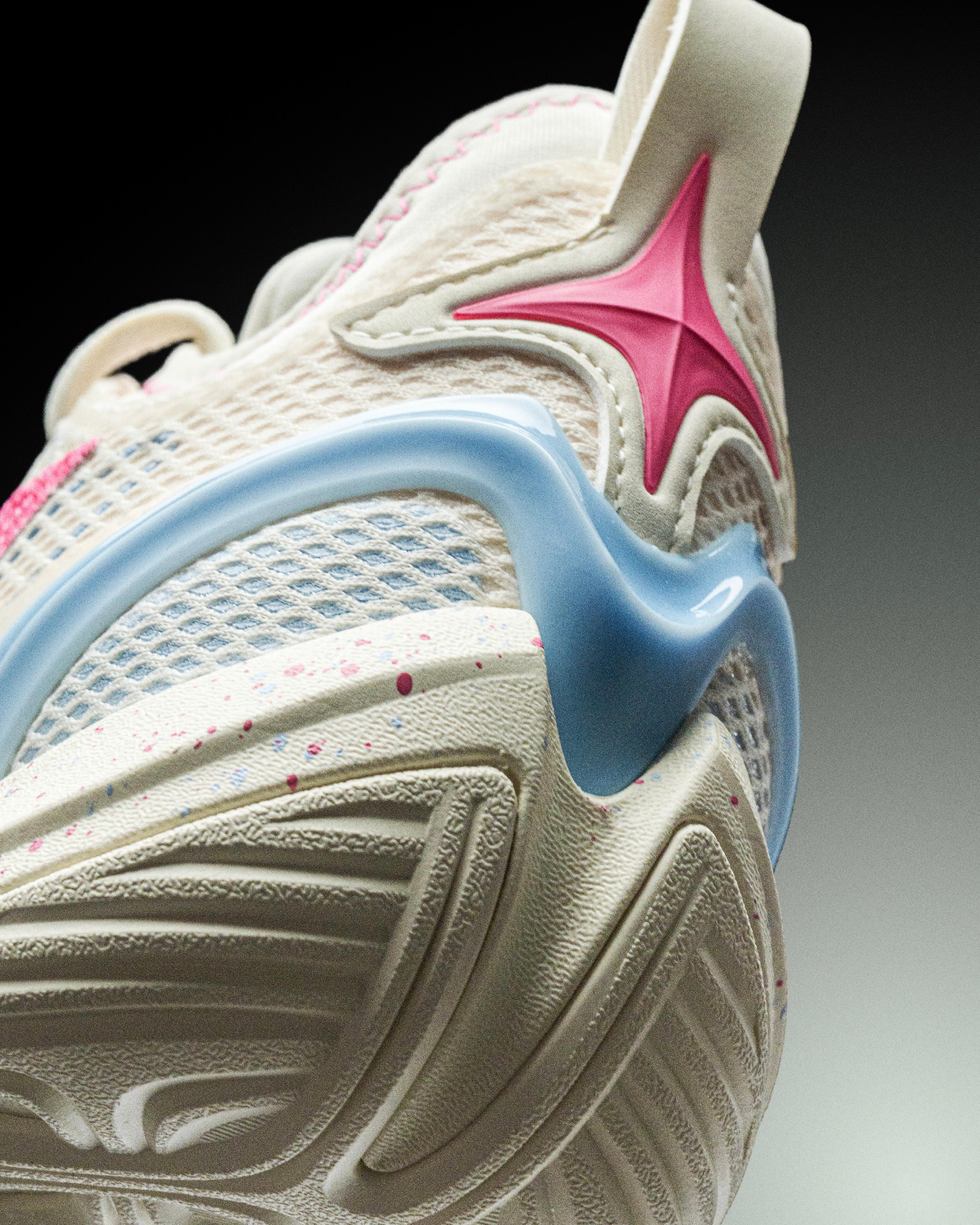 Li-Ning BadFive Sniper 2 Super "Harley Quinn" 李宁 反伍 游击2 SUPER 篮球鞋 小丑女