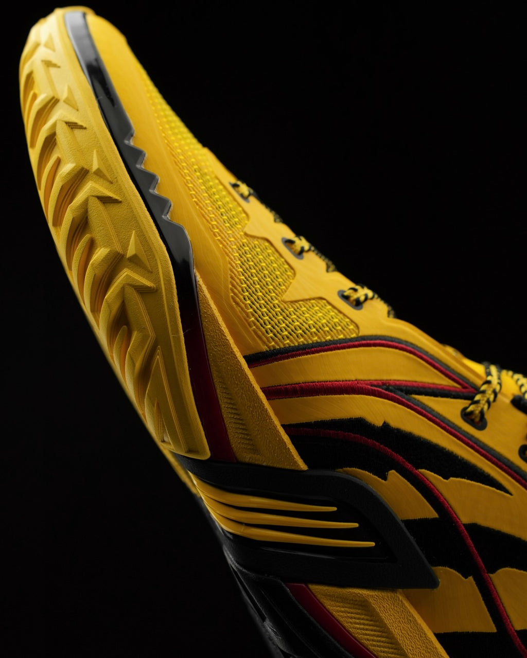 Li-Ning JieAo 3 "Tiger Claw" 李宁 桀骜3 篮球鞋 虎爪